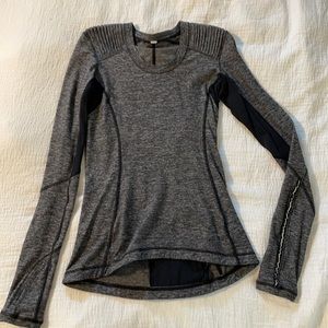 Long sleeve Lululemon shirt with cute sleeve detailing